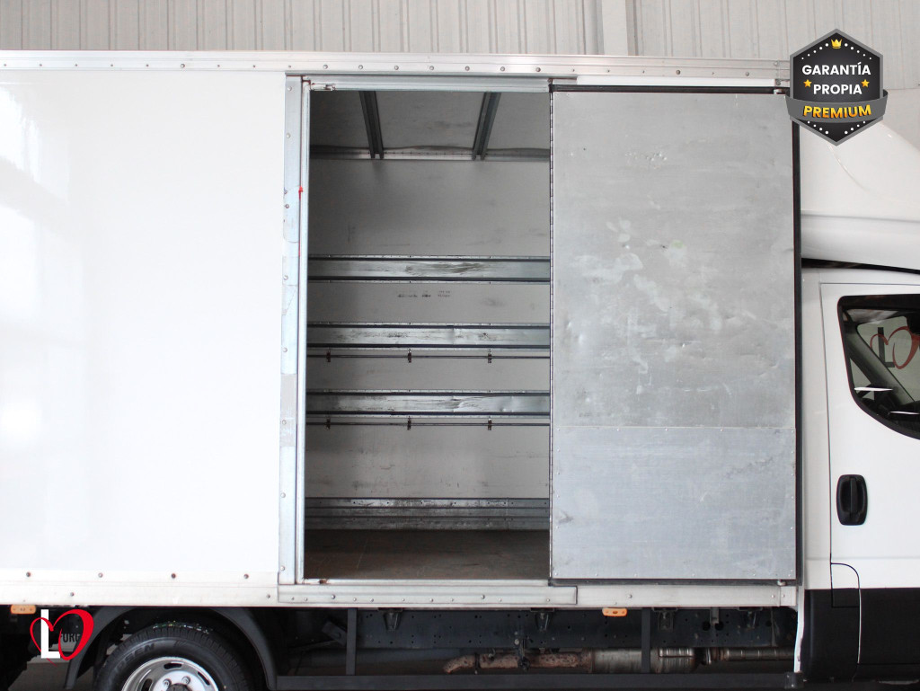 IVECO DAILY 2.0 D PAQUETERA CON TRAMPILLA 160 de segunda mano