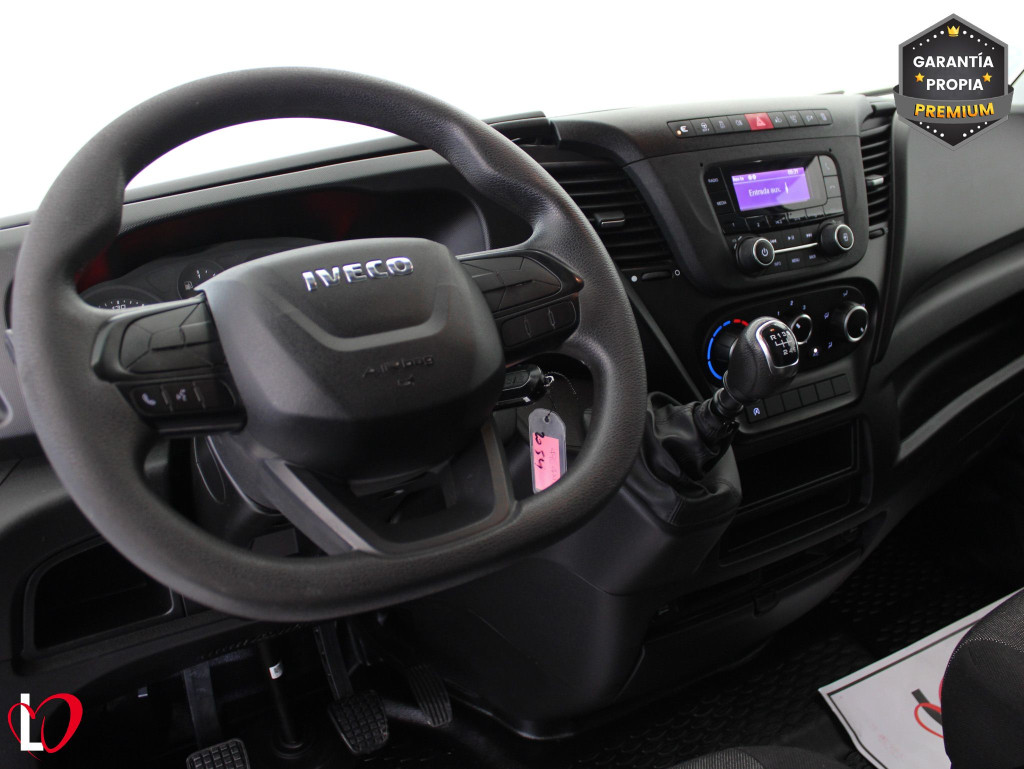 IVECO DAILY 2.3 TD 35S H2 12M3 156 de segunda mano