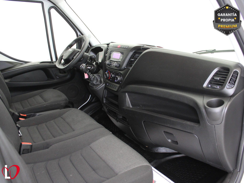 IVECO DAILY 2.3 TD 35S H2 12M3 156 de segunda mano