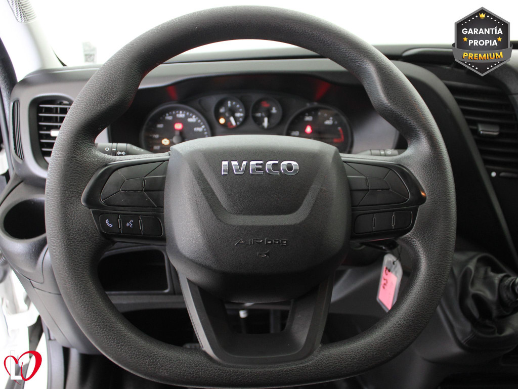 IVECO DAILY 2.3 TD 35S H2 12M3 156 de segunda mano