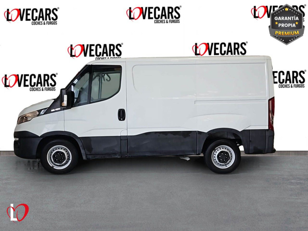 IVECO DAILY 2.3 TD FURGÓN CERRADO L1 H1 35S16 155CV de segunda mano