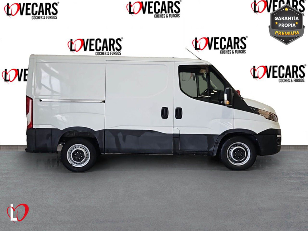 IVECO DAILY 2.3 TD FURGÓN CERRADO L1 H1 35S16 155CV de segunda mano