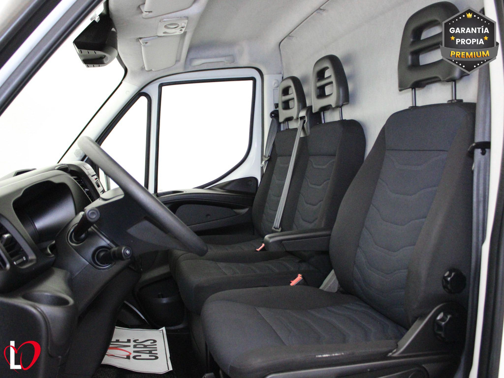 IVECO DAILY 2.3 TD FURGON D.RUEDA 136 de segunda mano