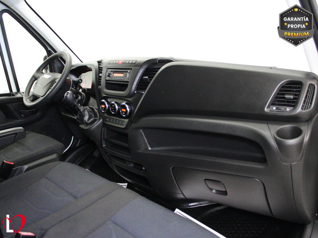 IVECO DAILY 2.3 TD FURGON D.RUEDA 136 de segunda mano