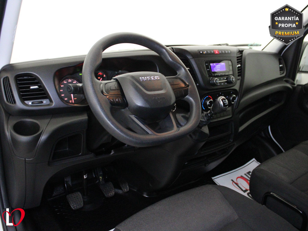 IVECO DAILY 2.3 TD FURGON L4 H2 16M3 156 de segunda mano