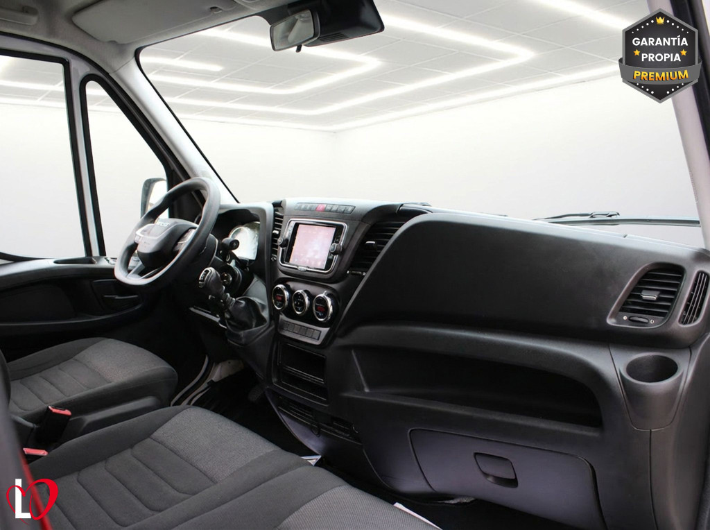 IVECO DAILY CAJA PAQUETERA 3.0 D CAJA 2 RUEDA 20M3 160 de segunda mano