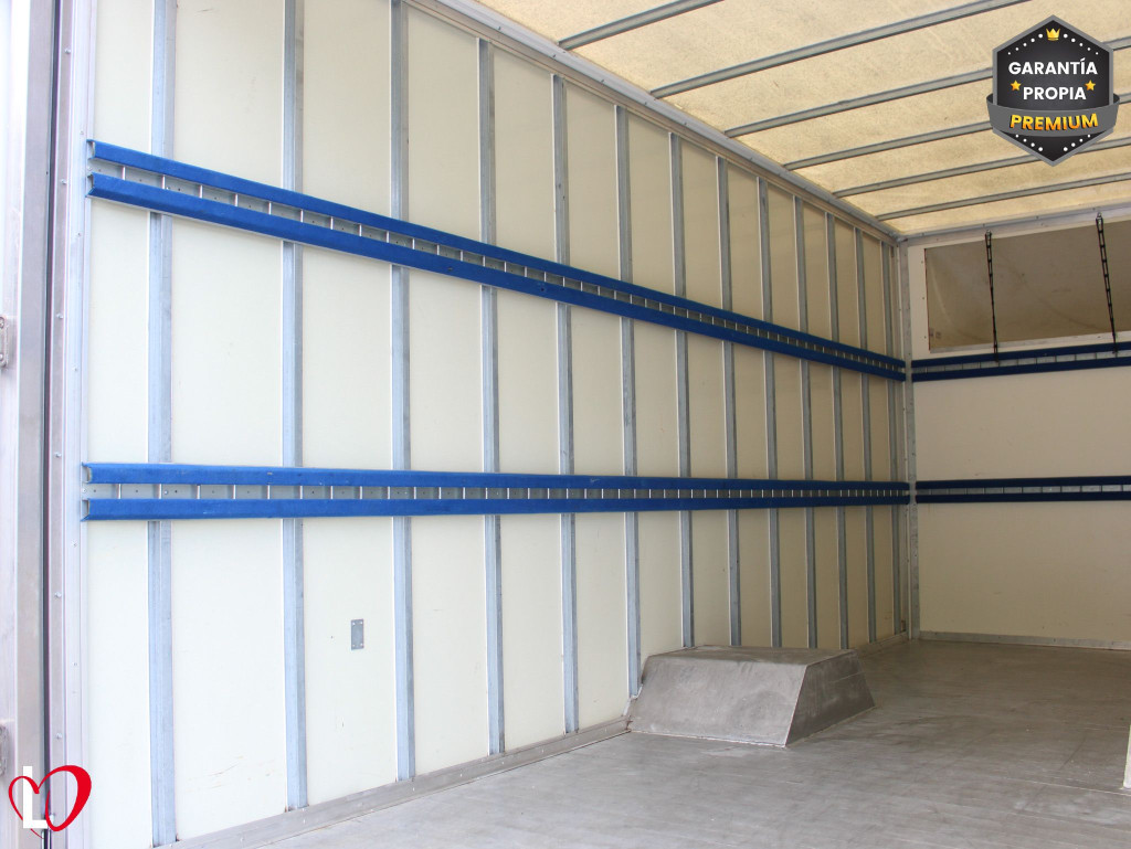 IVECO DAILY CAJA PAQUETERA 3.0D AUTOM. 30M3 35MMA 140 de segunda mano