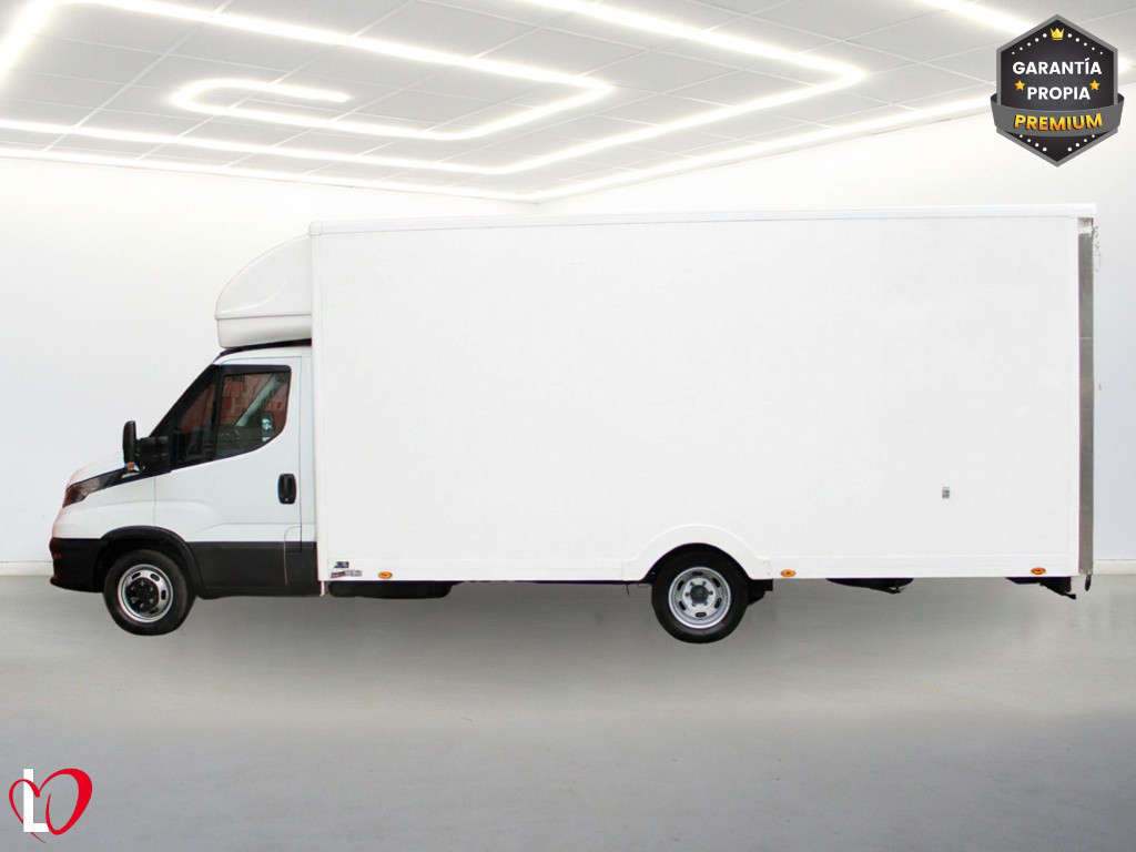 IVECO DAILY CAJA PAQUETERA 3.0D AUTOM. 30M3 35MMA 140 de segunda mano