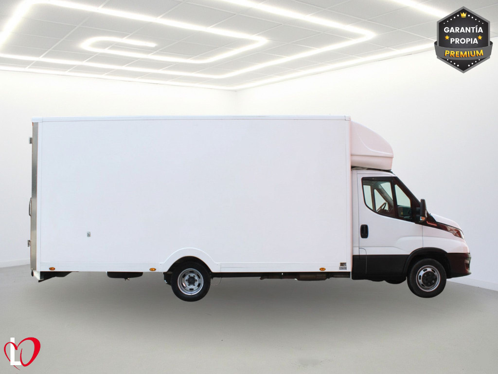 IVECO DAILY CAJA PAQUETERA 3.0D AUTOM. 30M3 35MMA 140 de segunda mano