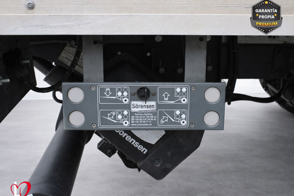 IVECO DAILY CAJA PAQUETERA 3.0D CAJA C/ TRAMPILLA  20 M3 160 de segunda mano