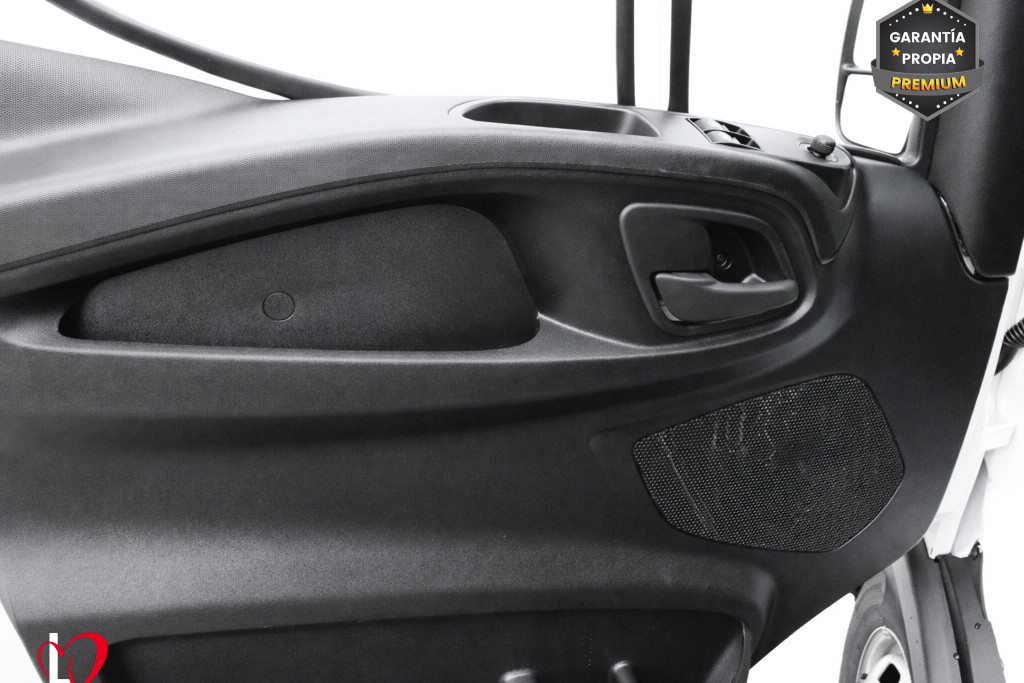 IVECO DAILY CAJA PAQUETERA 3.0D CAJA C/ TRAMPILLA  20 M3 160 de segunda mano