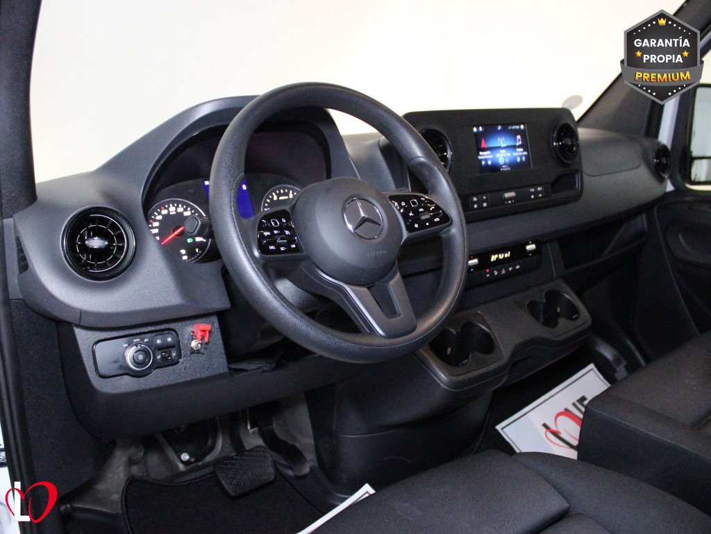 MERCEDES SPRINTER 215 DCI FURGON MEDIO 300 30T GPS 150 de segunda mano