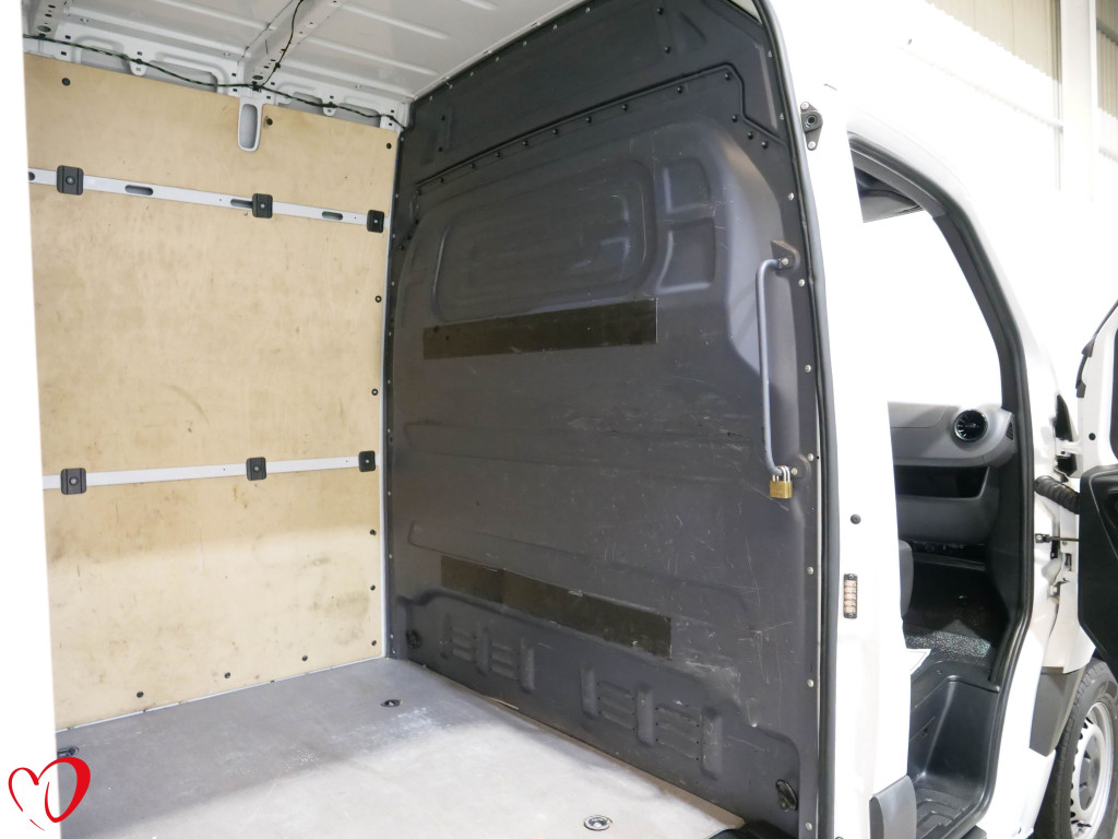 MERCEDES SPRINTER 314 CDI 2.2 FURGON LARGO 143 de segunda mano