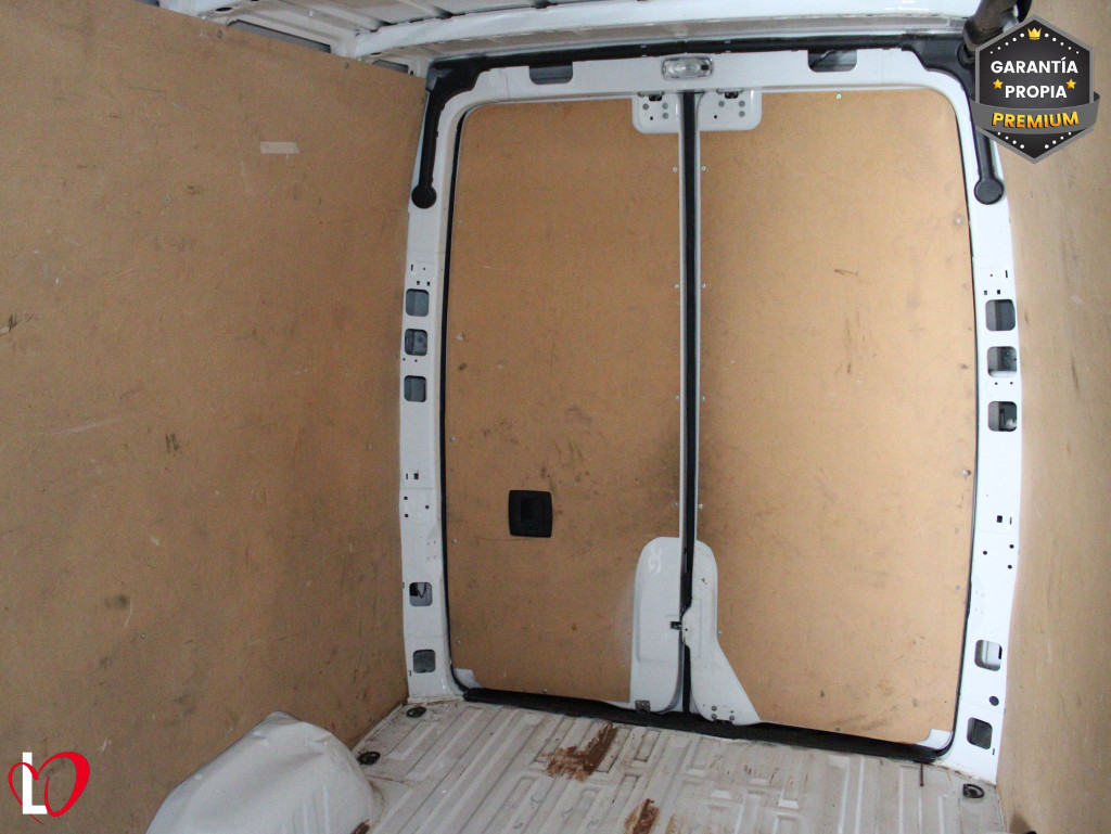 MERCEDES SPRINTER 314 CDI FURGON MEDIO ALTO 143 de segunda mano