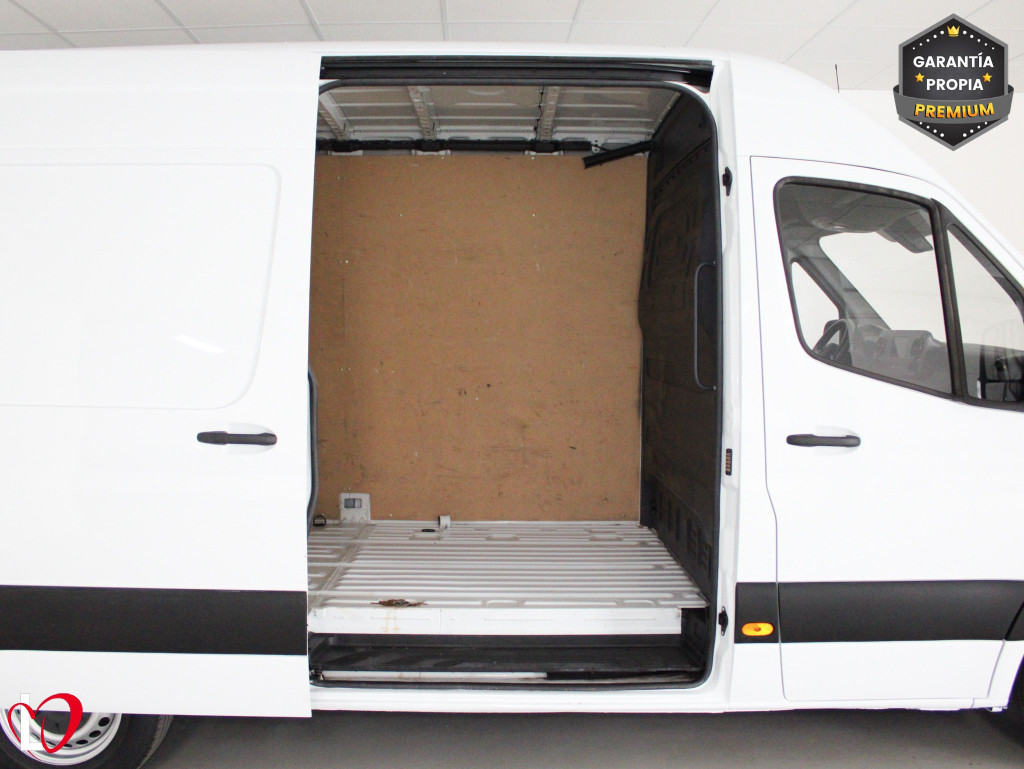MERCEDES SPRINTER 314 CDI FURGON MEDIO ALTO 143 de segunda mano