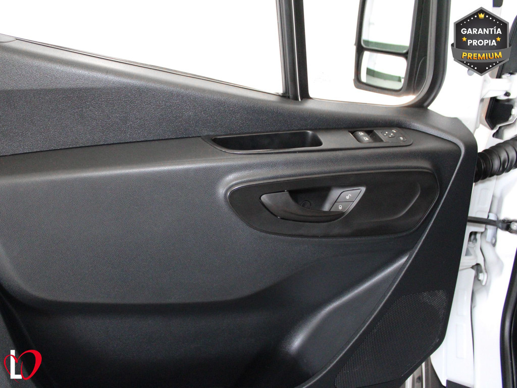 MERCEDES SPRINTER 314 DCI COMBI 7 L2 H2 143 de segunda mano