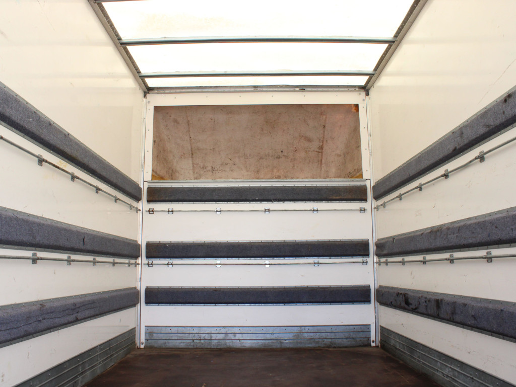 MERCEDES SPRINTER CAJA PAQUETERA 514 2.2CDI PAQUETERA 20M3 143 de segunda mano