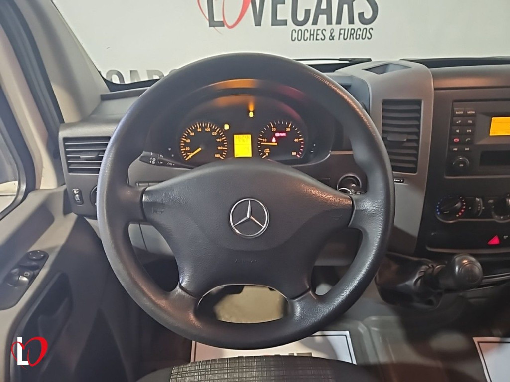 MERCEDES SPRINTER L1 314 CDI L1 H2 TALLER 140 de segunda mano