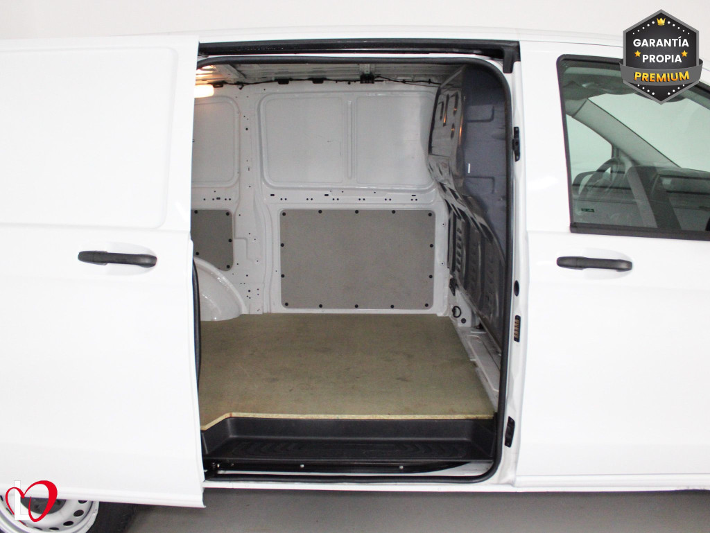 MERCEDES VITO 110 CDI FURGON CORTO 100 de segunda mano