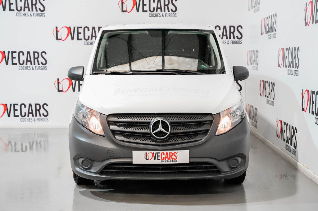 MERCEDES VITO 111 CDI FURGON LARGO 114 de segunda mano