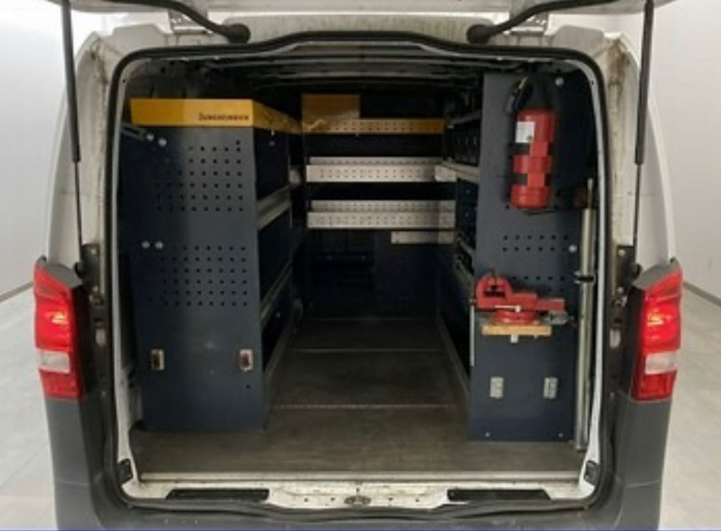 MERCEDES VITO 111 CDI FURGÒN LARGO TALLER 114 de segunda mano