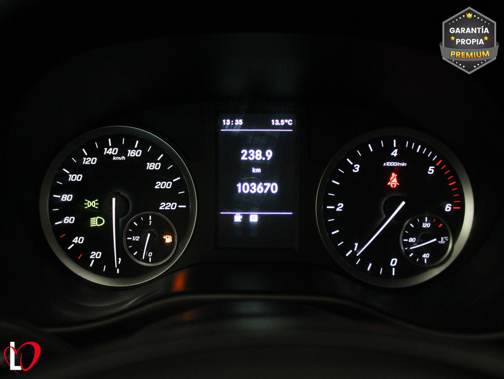 MERCEDES VITO 111 CDI FURGÓN  taller  GPS 114 de segunda mano