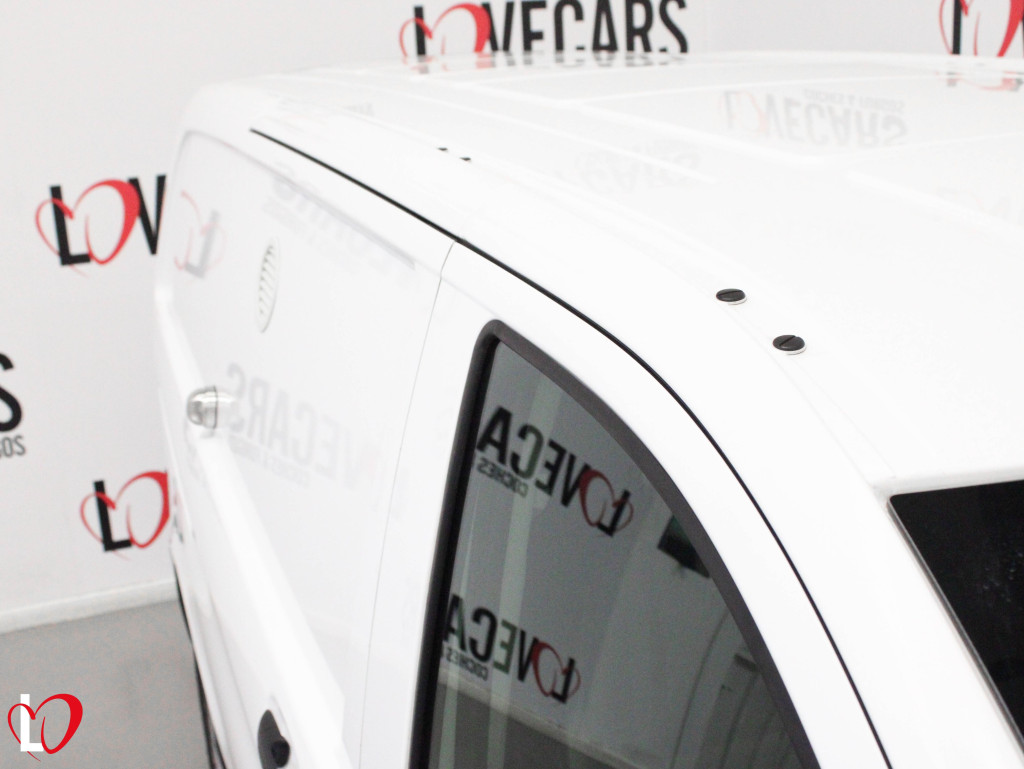 MERCEDES VITO 111CDI FURGON LARGA 114 de segunda mano