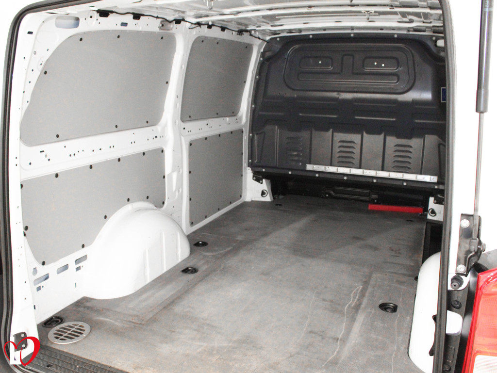 MERCEDES VITO 111CDI FURGON LARGA 114 de segunda mano