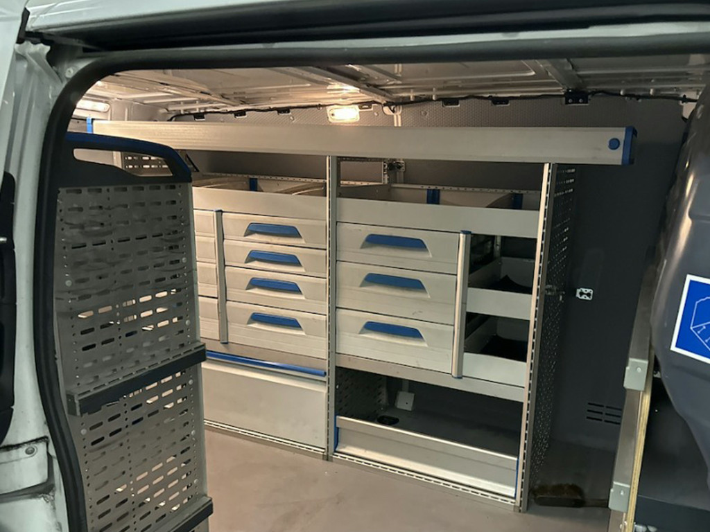 MERCEDES VITO 114 CDI 2.2 AUTOM. FURGON TALLER 136 de segunda mano