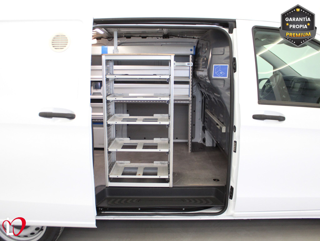 MERCEDES VITO 114 CDI 2.2 AUTOM. FURGON TALLER 136 de segunda mano