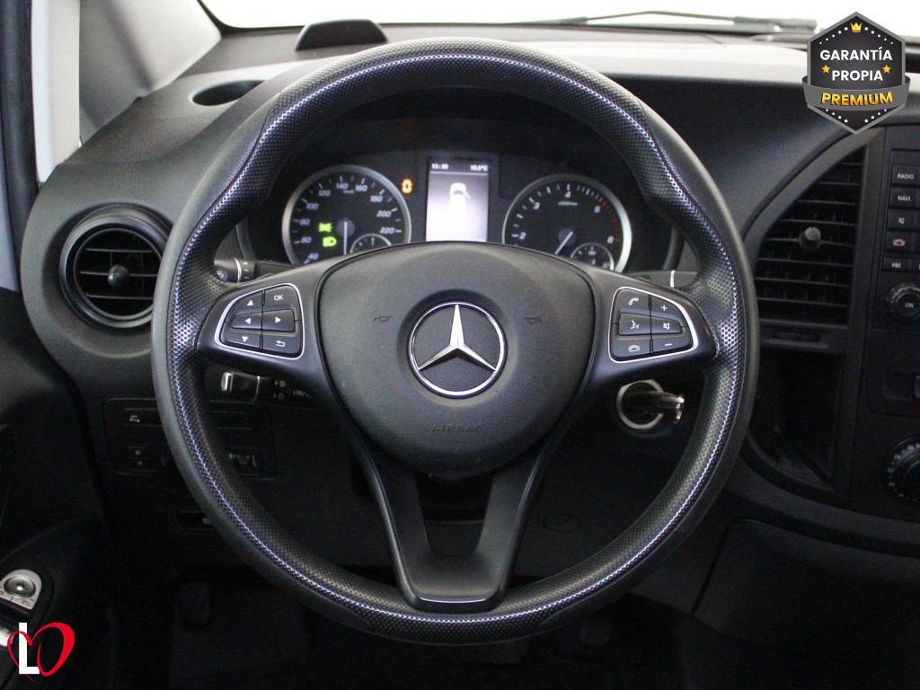 MERCEDES VITO 114 CDI 2.2 AUTOM. FURGON TALLER 136 de segunda mano