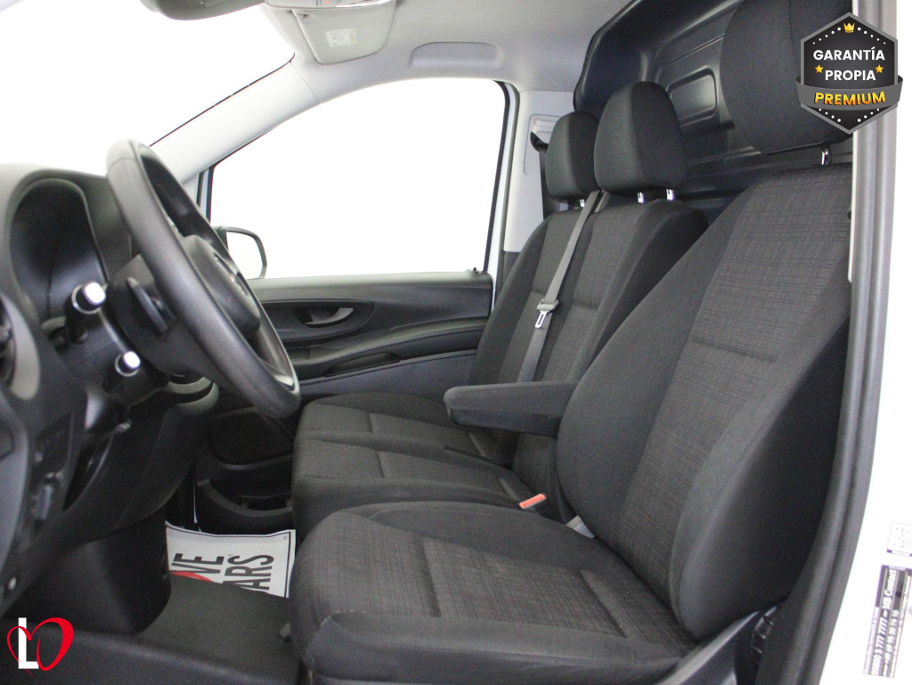 MERCEDES VITO 114 CDI 2.2 AUTOM. FURGON TALLER 136 de segunda mano