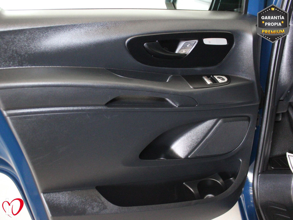 MERCEDES VITO 114 CDI 2.2 FURGON LARGO TALLER 136 de segunda mano