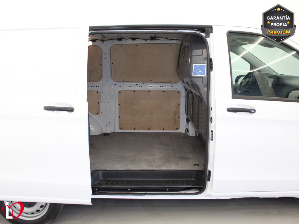 MERCEDES VITO 114 CDI AUTO FG. LARGO GPS 136 de segunda mano