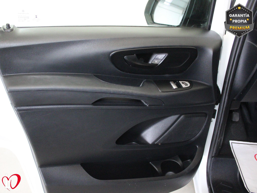 MERCEDES VITO 114 CDI AUTO FG. LARGO GPS 136 de segunda mano