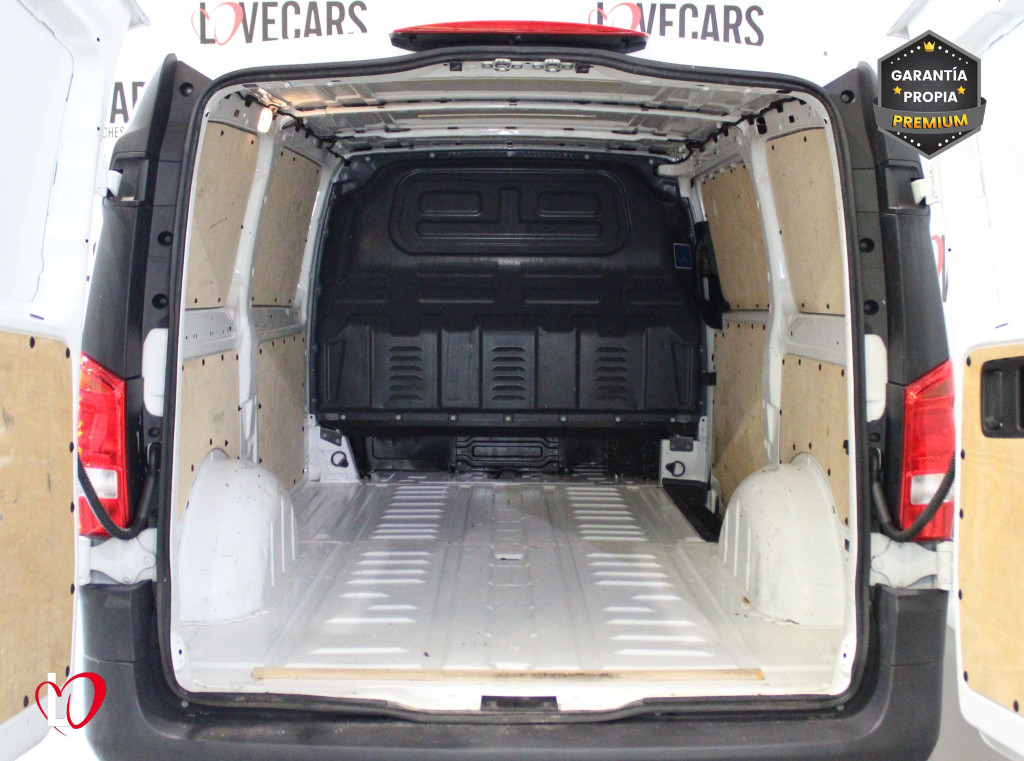 MERCEDES VITO 114 CDI AUTOM. FG. LARGA 136 de segunda mano
