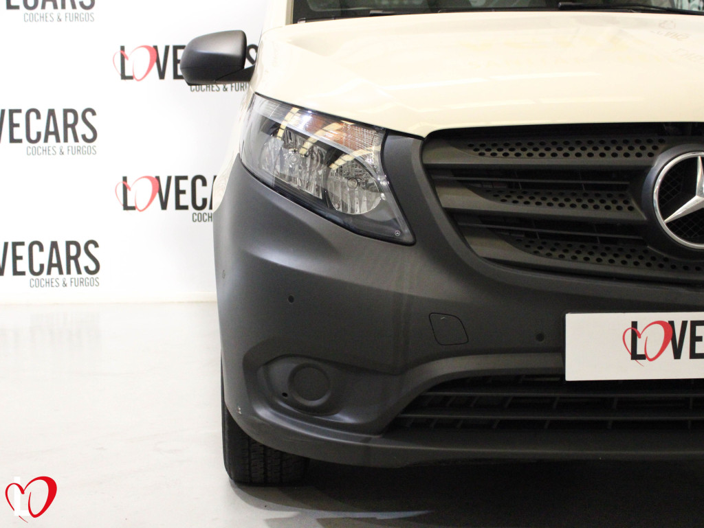 MERCEDES VITO 114 CDI FURGON LARGO 136 de segunda mano