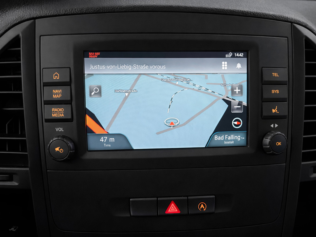 MERCEDES VITO 114 CDI FURGON TALLER 136 de segunda mano