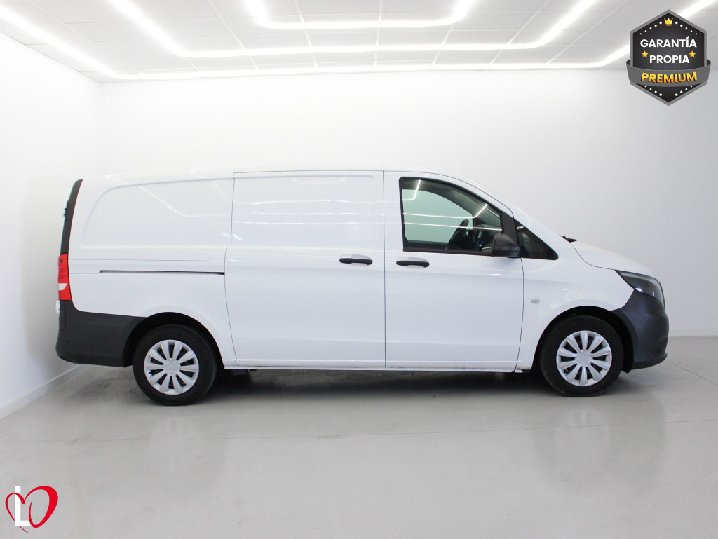 MERCEDES VITO 114 CDI  FURGON TALLER 136 de segunda mano
