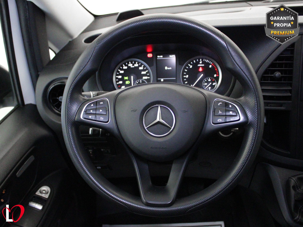 MERCEDES VITO 114 CDI  FURGON TALLER 136 de segunda mano