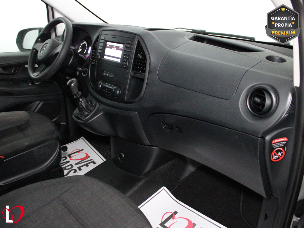 MERCEDES VITO 114 CDI FURGON TALLER LARGA 136 de segunda mano