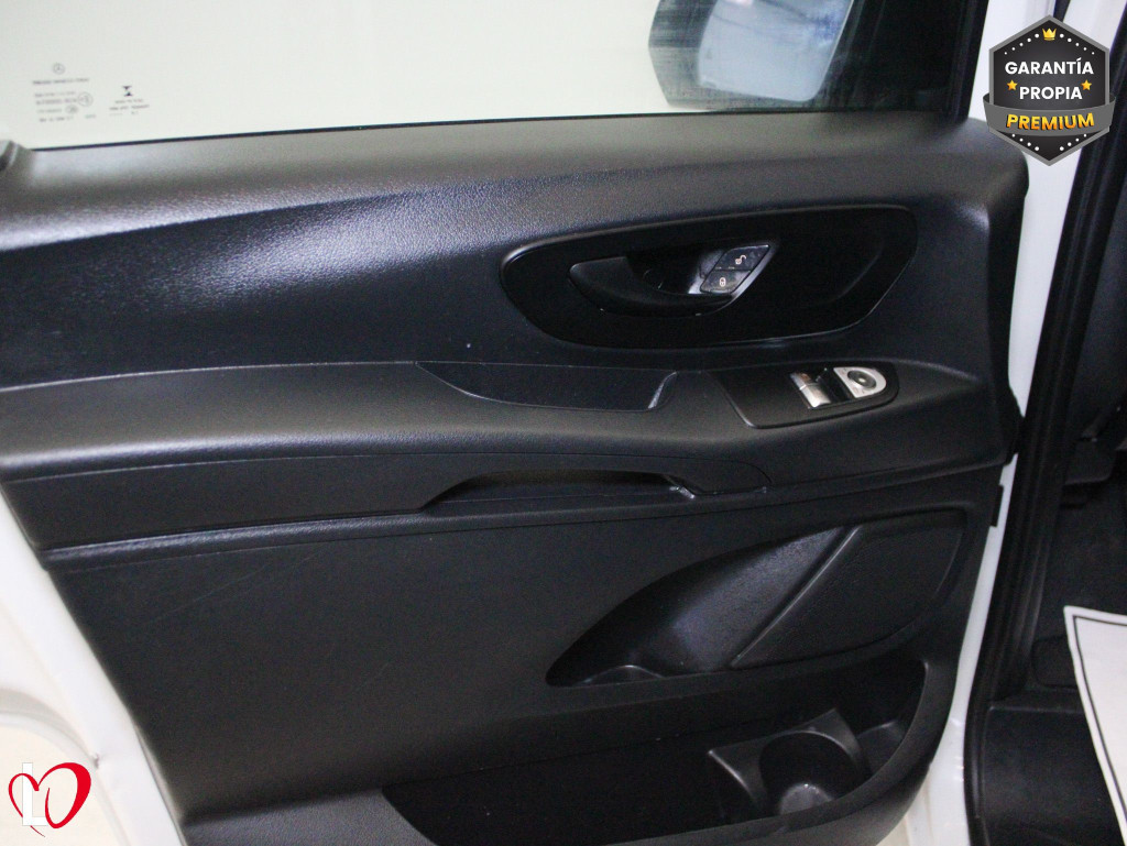 MERCEDES VITO 114 DCI 2.2 LARGA 5 PLAZAS GPS 136 de segunda mano