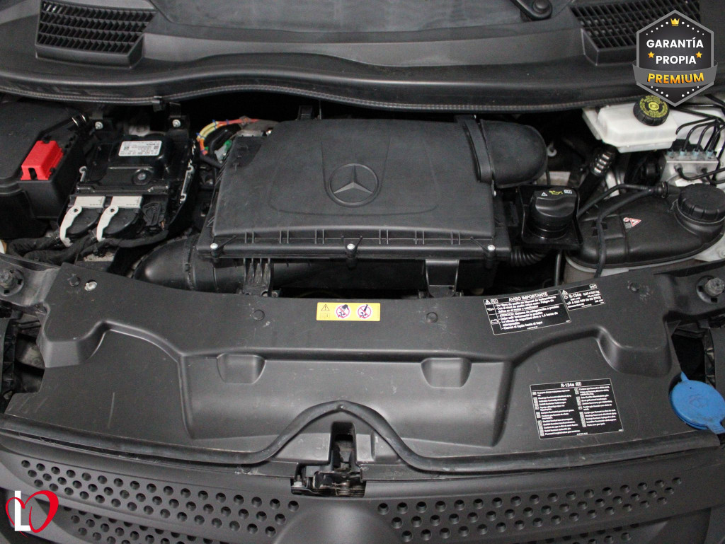 MERCEDES VITO 1.7 CDI FURGÓN CERRADO LARGO 102 de segunda mano
