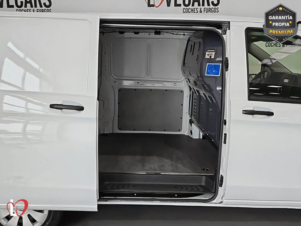 MERCEDES VITO 1.7 CDI MOD. 110 FURGÓN CERRADO BASE L 102 de segunda mano