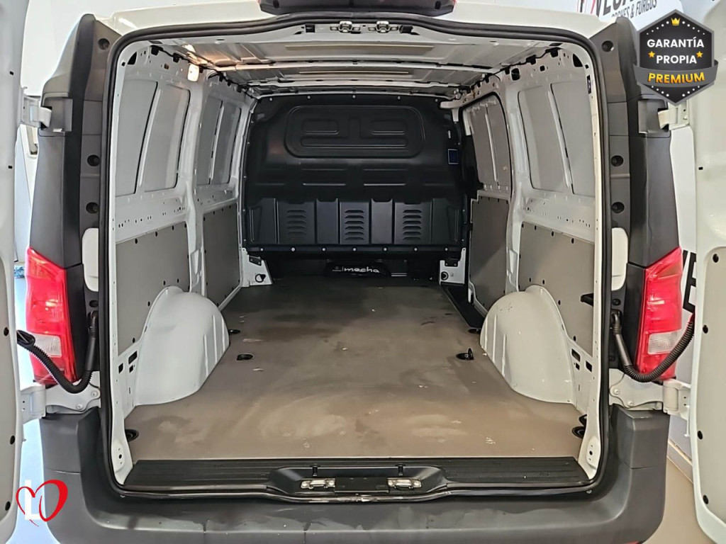 MERCEDES VITO 1.7 CDI MOD.110 FURGÓN CERRADO BASE L 102 de segunda mano