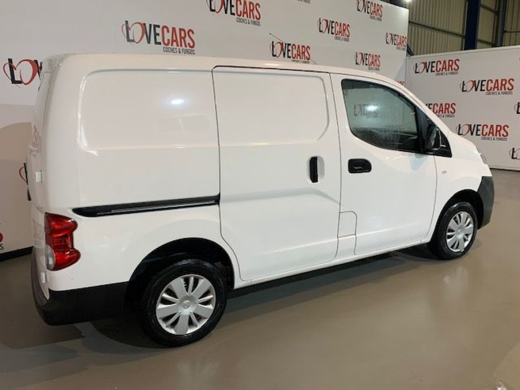 NISSAN NV 200 1.5 DCI 90CV FURGON de segunda mano