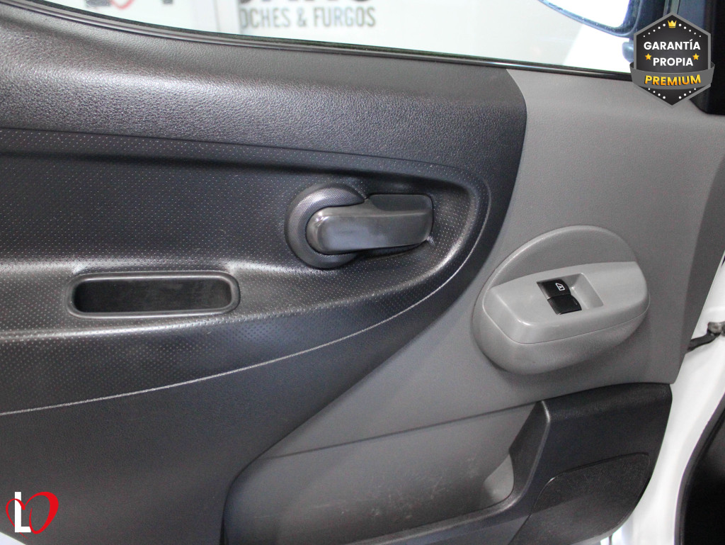 NISSAN NV 200 1.5 DCI FURGÓN CERRADO 90 de segunda mano
