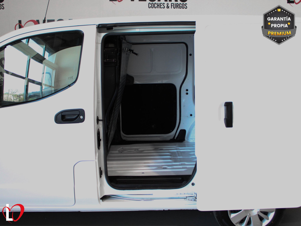 NISSAN NV 200 1.5 DCI FURGÓN CERRADO 90 de segunda mano