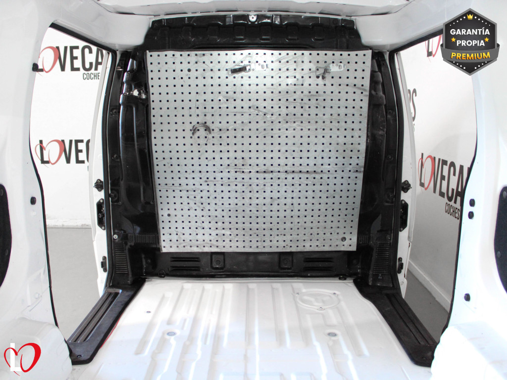 NISSAN NV 200 1.5 DCI FURGÓN CERRADO 90 de segunda mano