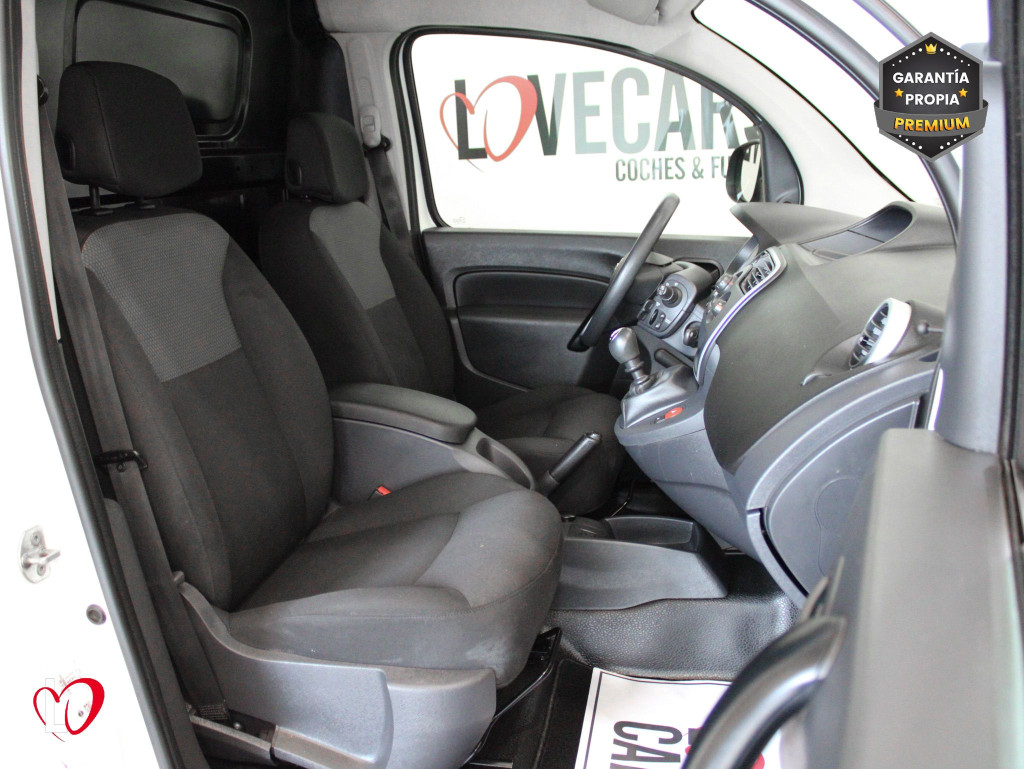NISSAN NV 250 1.5 DCI FURGÓN CERRADO 6 VEL 95 de segunda mano